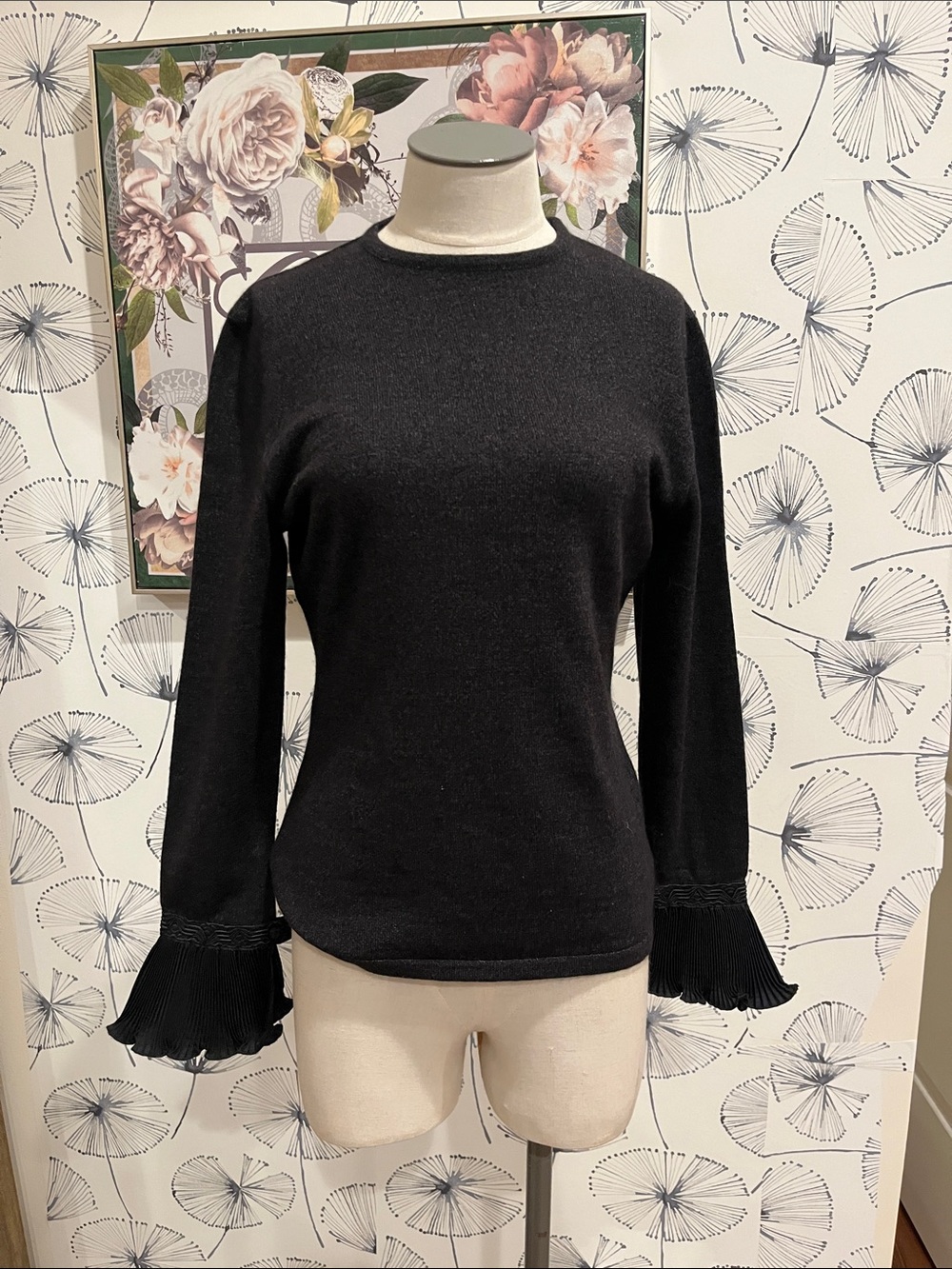 Alberta Ferretti Black Long-Sleeve Top with Ruffle Cuffs S